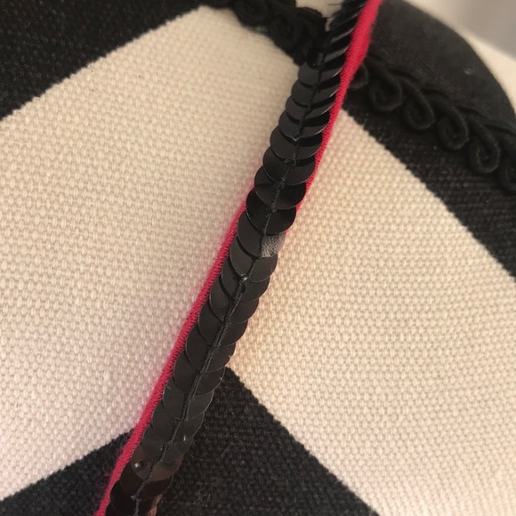 Express Top - Picture 6 of 6